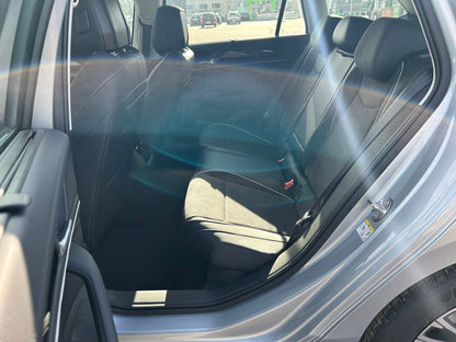 VW Passat Variant Elegance 1,5 eTSI 150 HK 110 kW DSG