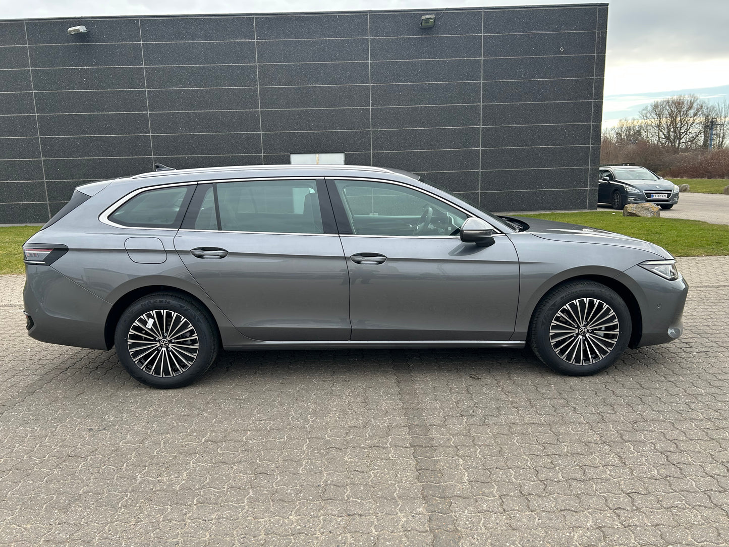 VW Passat Variant Elegance 1,5 eTSI 150 HK 110 kW DSG