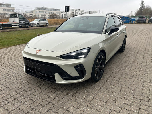 CUPRA Leon Sportstourer 1,5 eTSI 150 HK DSG7 - TAIGA GREY