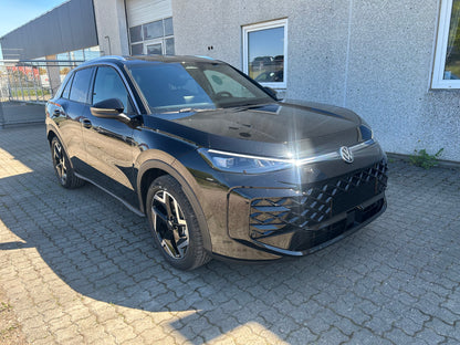 T-Roc R-Line 1,5eTSI 150HK DSG - Grenadilla Black Metallic