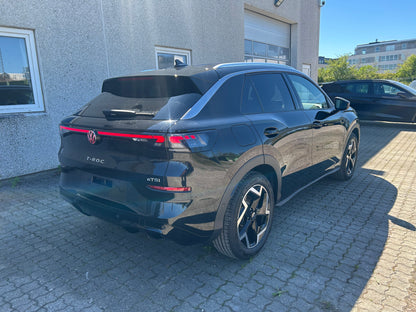 T-Roc R-Line 1,5eTSI 150HK DSG - Grenadilla Black Metallic