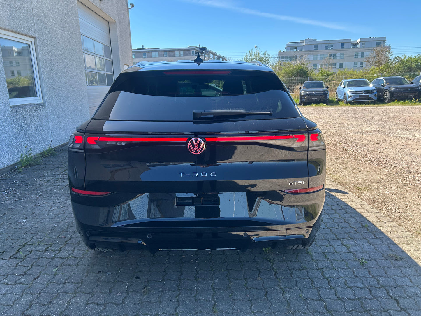 T-Roc R-Line 1,5eTSI 150HK DSG - Grenadilla Black Metallic