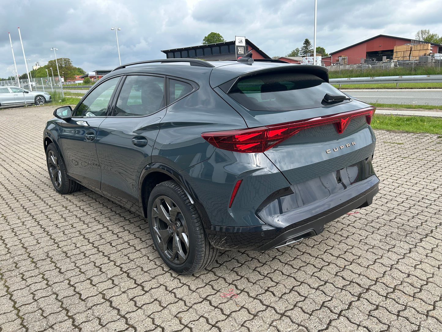 CUPRA Formentor 1,5 eTSI 150HK DSG7 - Fiord Blue