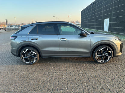 T-Roc R-Line 1,5eTSI 150HK DSG - Wolf Gray Metallic