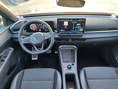 T-Roc R-Line 1,5eTSI 150HK DSG - Wolf Gray Metallic